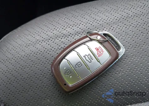 2017 Hyundai Elantra Limited z USA, uszkodzony, nr VIN 5NPD84LF5HH186103